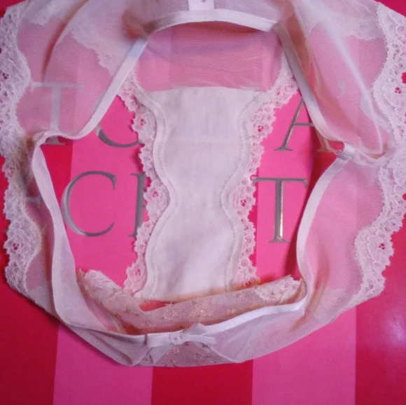 Rare Victoria's Secret Dream Angels Panties - Picture 4 of 7